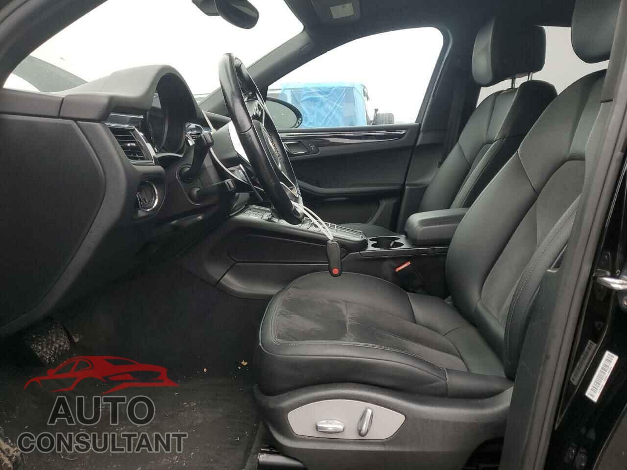 PORSCHE MACAN 2017 - WP1AA2A58HLB04834