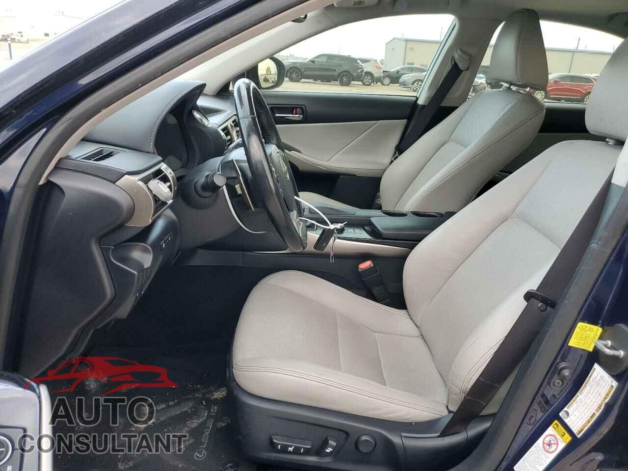 LEXUS IS 2015 - JTHBF1D25F5072007