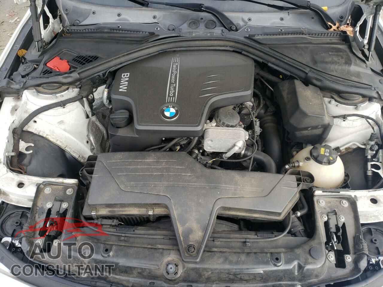BMW 3 SERIES 2016 - WBA8E3G50GNU03610