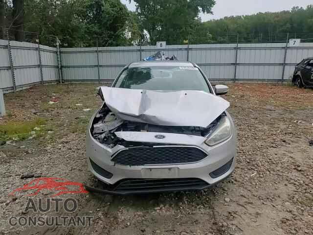FORD FOCUS 2017 - 1FADP3F21HL272483