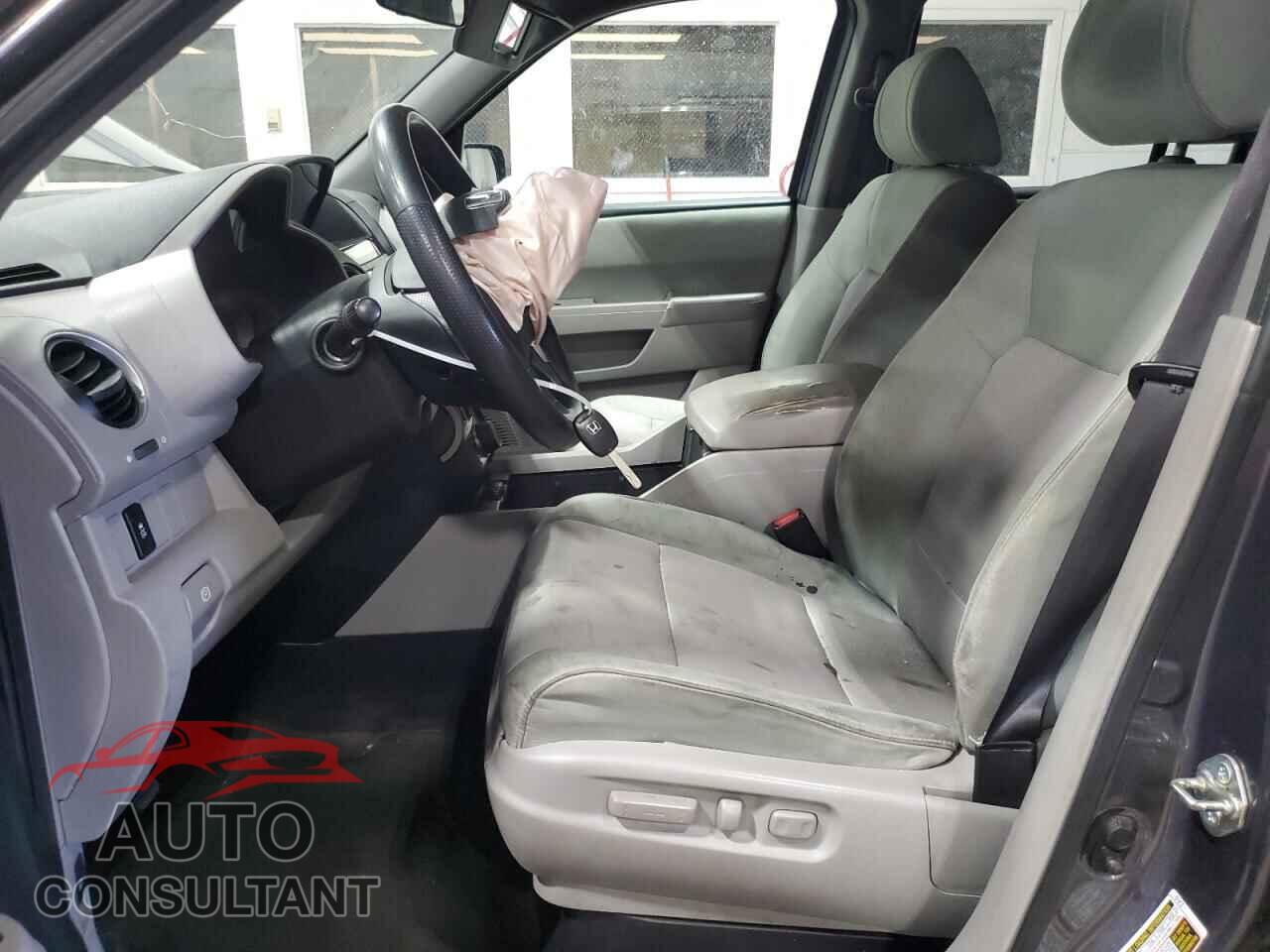 HONDA PILOT 2015 - 5FNYF4H37FB074372