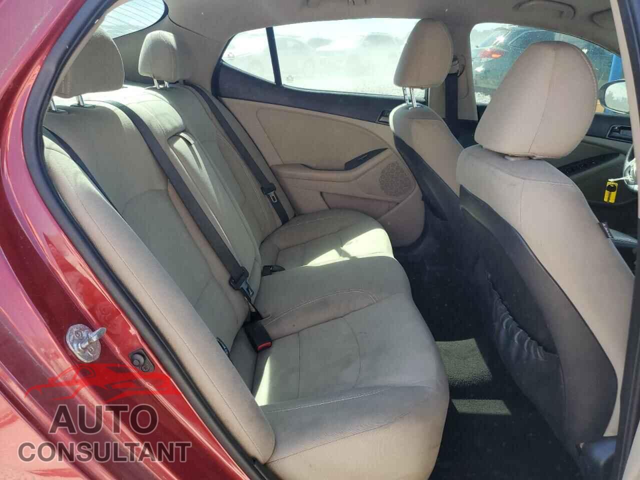 KIA OPTIMA 2013 - 5XXGM4A71DG149107