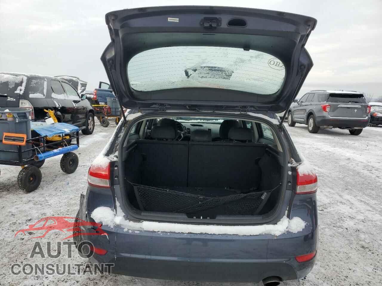 KIA FORTE 2014 - KNAFX5A88E5169438