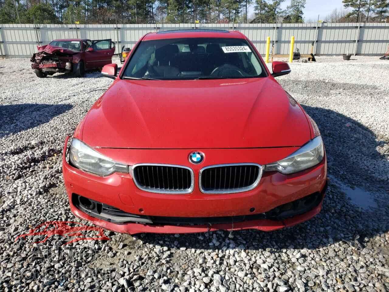 BMW 3 SERIES 2016 - WBA8E1G51GNU12367