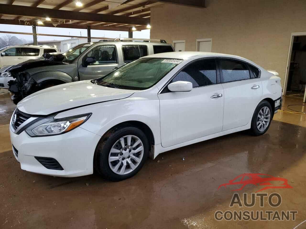 NISSAN ALTIMA 2017 - 1N4AL3AP3HC167509