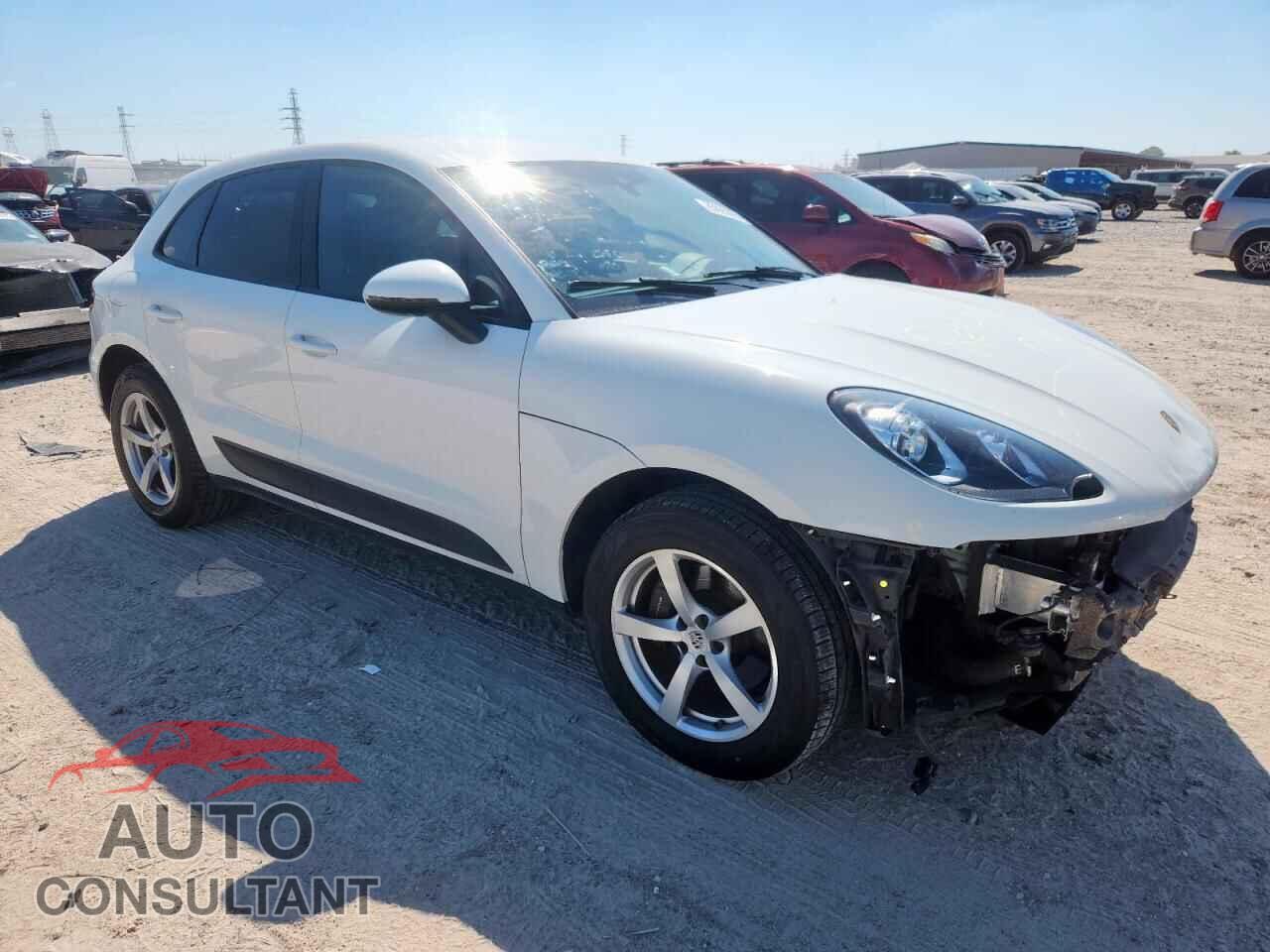 PORSCHE MACAN 2017 - WP1AA2A50HLB09381