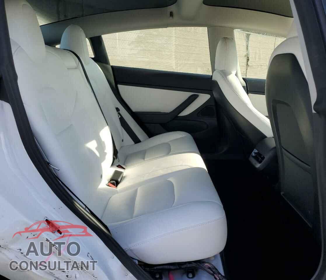 TESLA MODEL 3 2021 - 5YJ3E1EA0MF928632