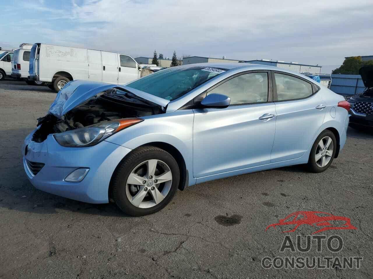 HYUNDAI ELANTRA 2013 - KMHDH4AE1DU708408