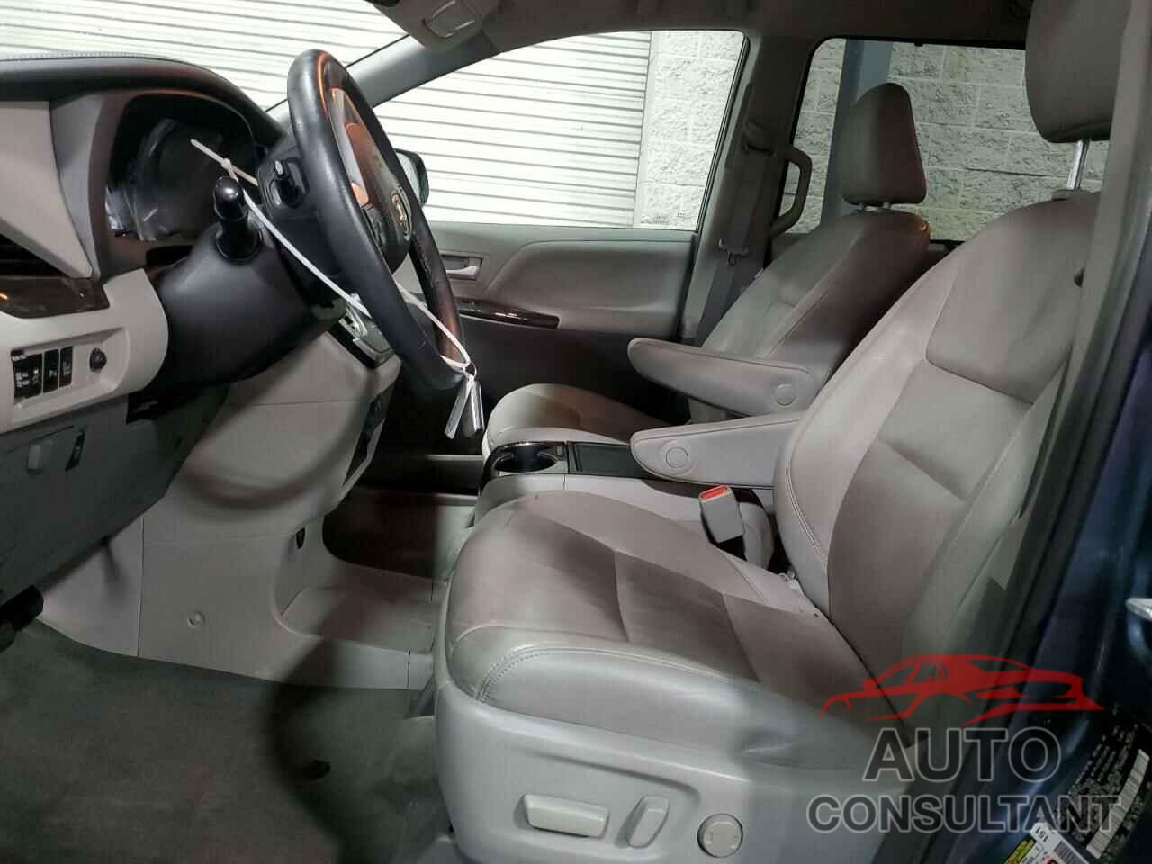 TOYOTA All Models 2017 - 5TDDZ3DC5HS173759