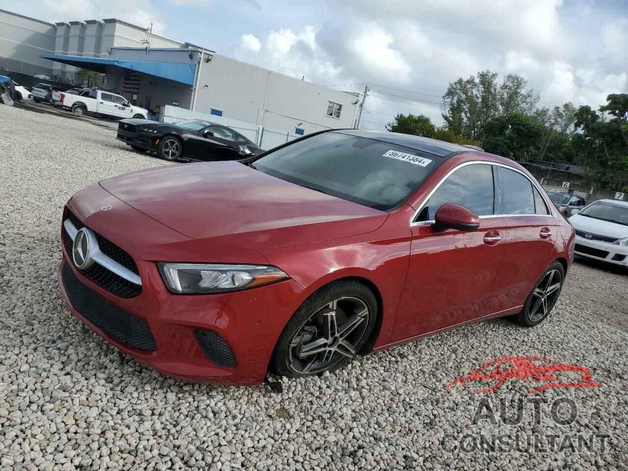 MERCEDES-BENZ A-CLASS 2022 - W1K3G4EB7NJ340943