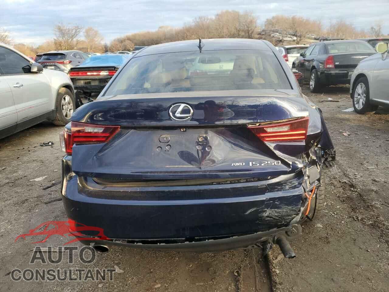 LEXUS IS 2014 - JTHCF1D21E5011739