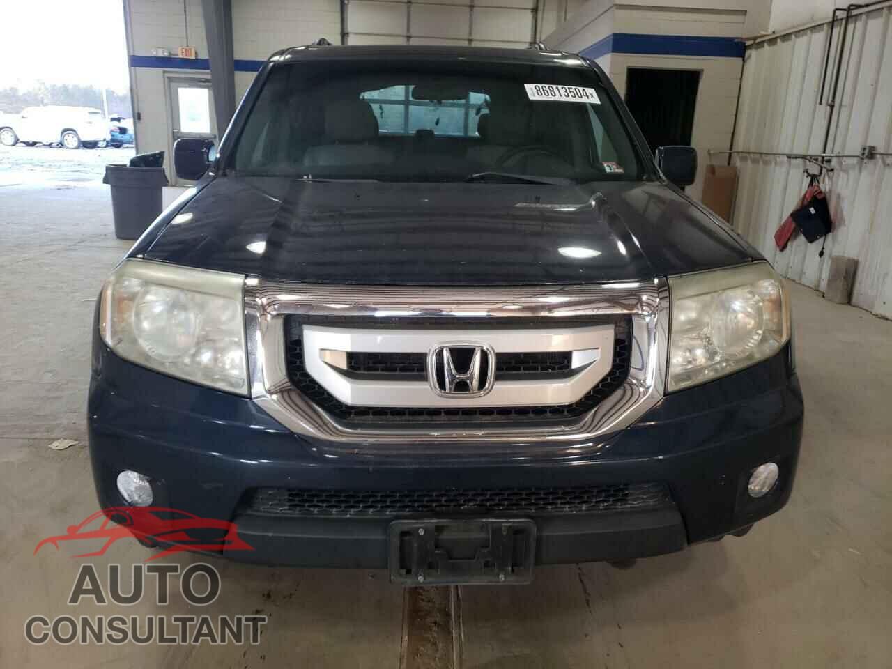 HONDA PILOT 2011 - 5FNYF4H40BB016235