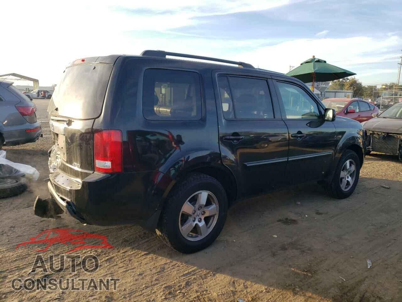 HONDA PILOT 2011 - 5FNYF4H7XBB083225