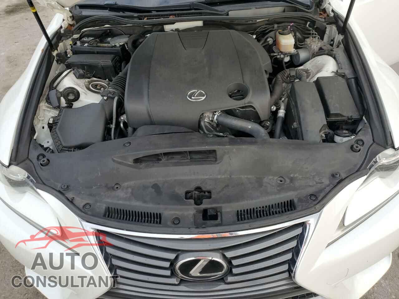 LEXUS IS 2015 - JTHBF1D22F5072935