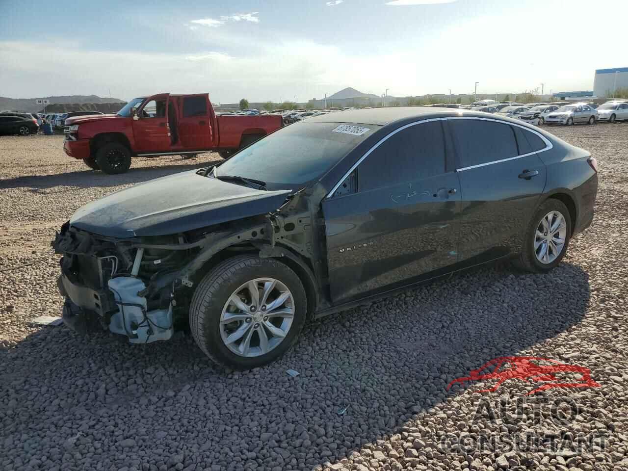 CHEVROLET MALIBU 2019 - 1G1ZD5ST3KF190918