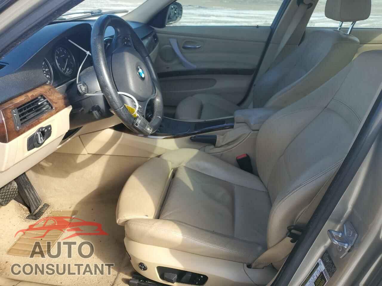 BMW 3 SERIES 2011 - WBAPH7C54BE459820