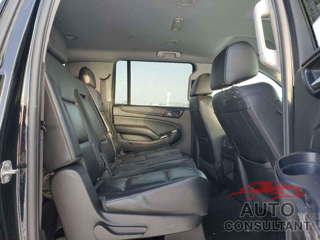 CHEVROLET SUBURBAN 2016 - 1GNSKHKC9GR343802