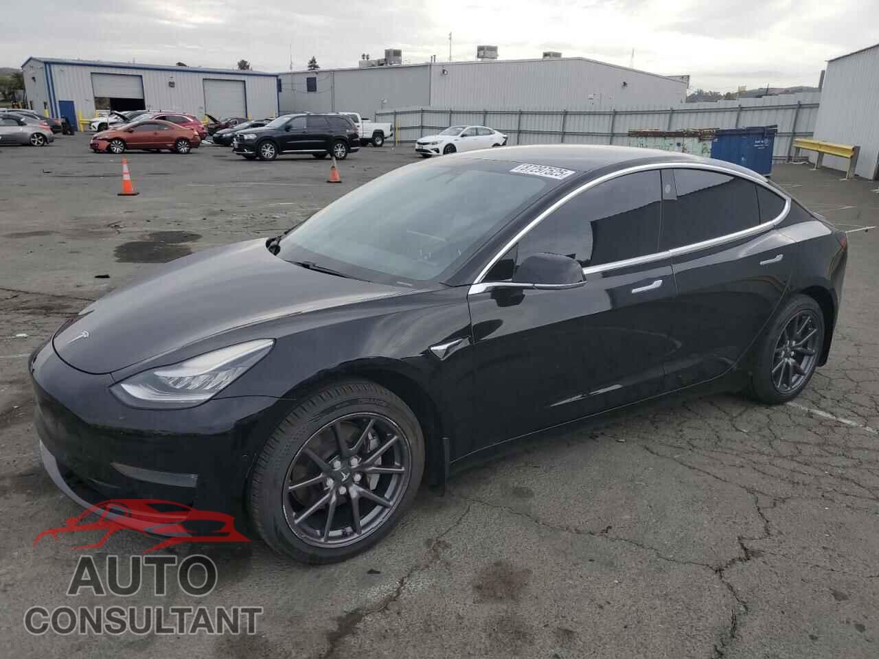 TESLA MODEL 3 2019 - 5YJ3E1EA0KF395520
