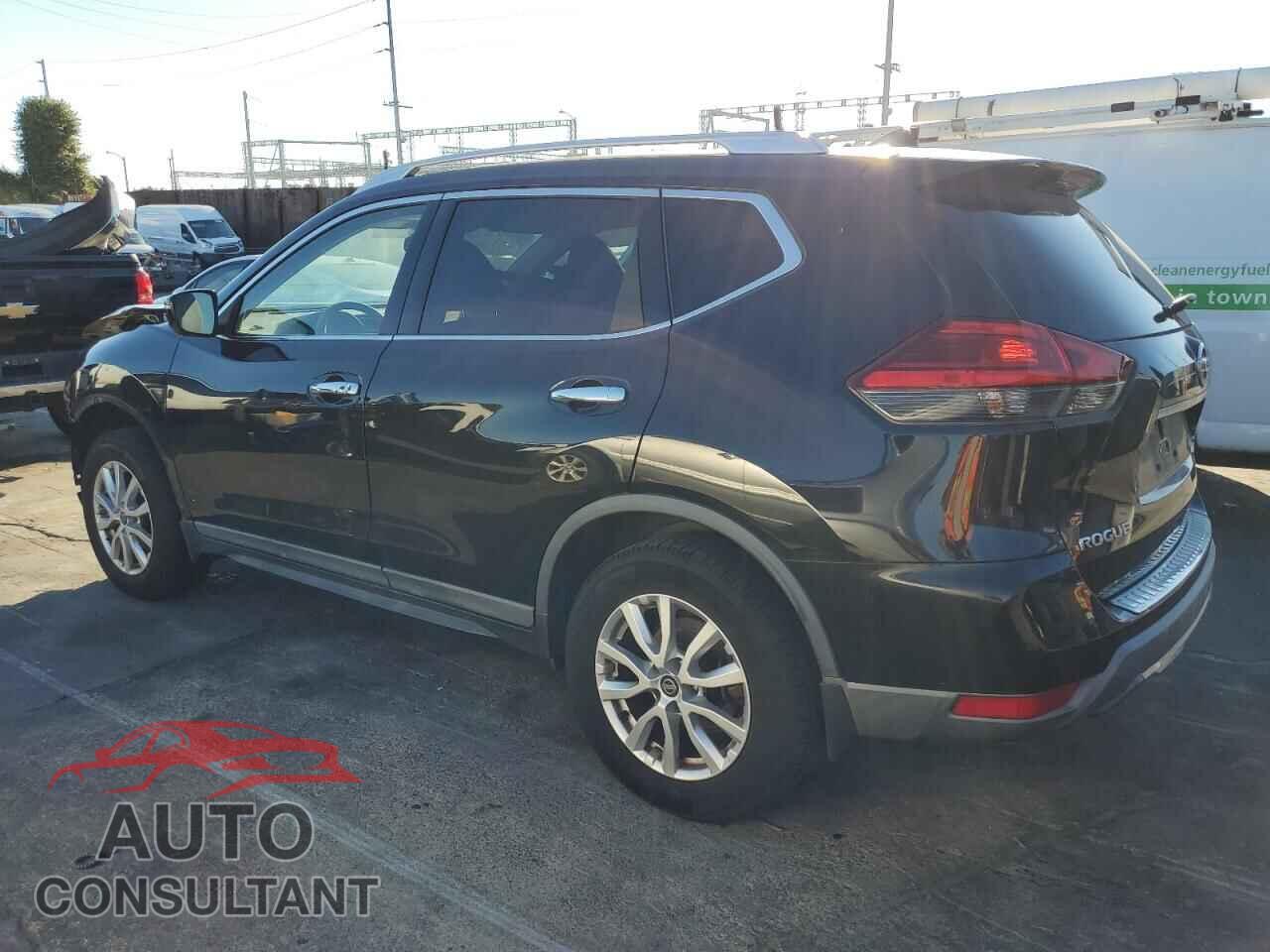 NISSAN ROGUE 2017 - KNMAT2MV0HP600193