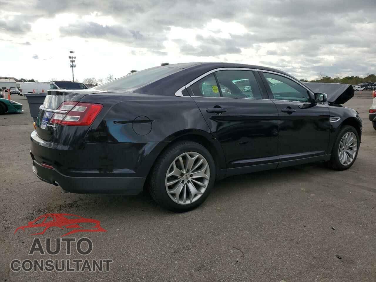 FORD TAURUS 2019 - 1FAHP2F86KG106704