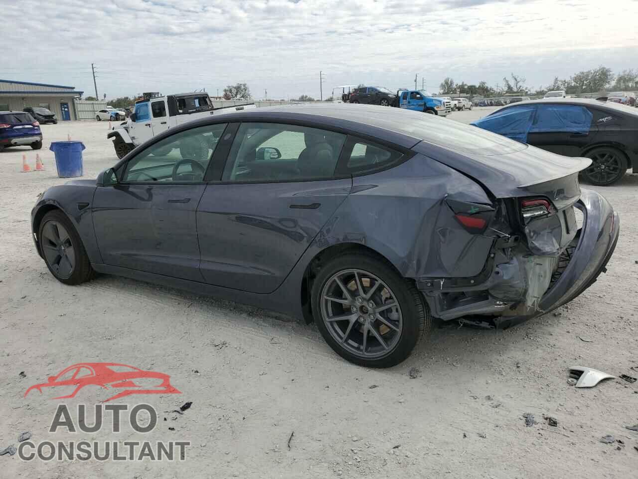 TESLA MODEL 3 2021 - 5YJ3E1EA3MF907256