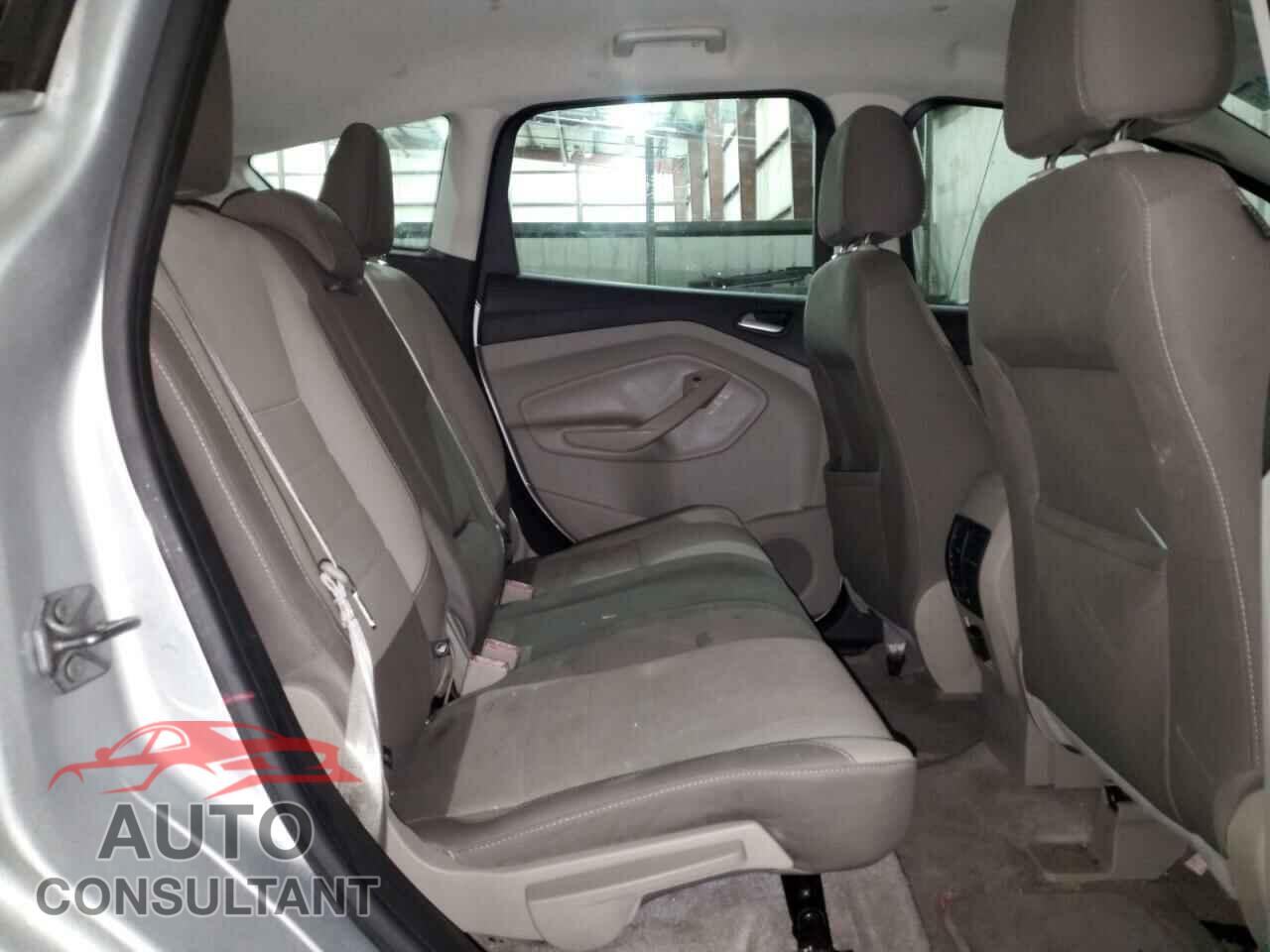 FORD CMAX 2013 - 1FADP5AU1DL548675