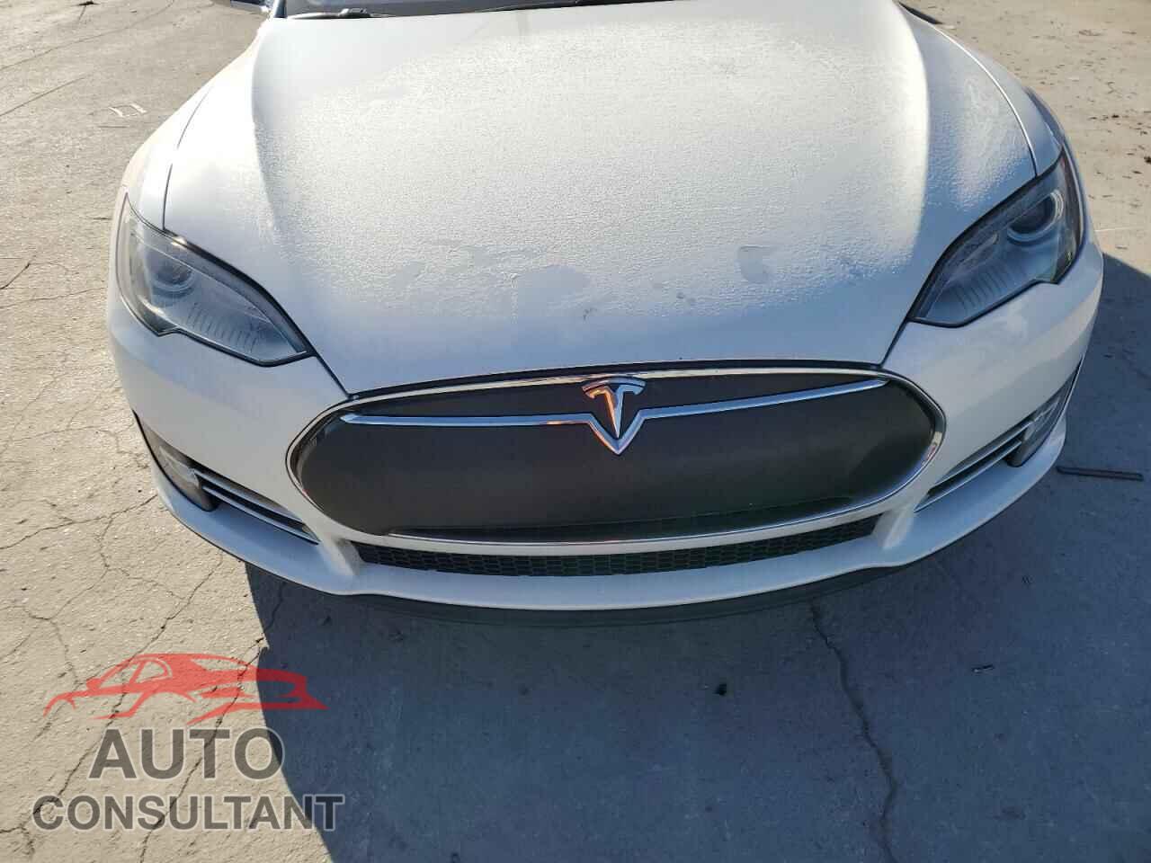 TESLA MODEL S 2012 - 5YJSA1DP9CFP03203