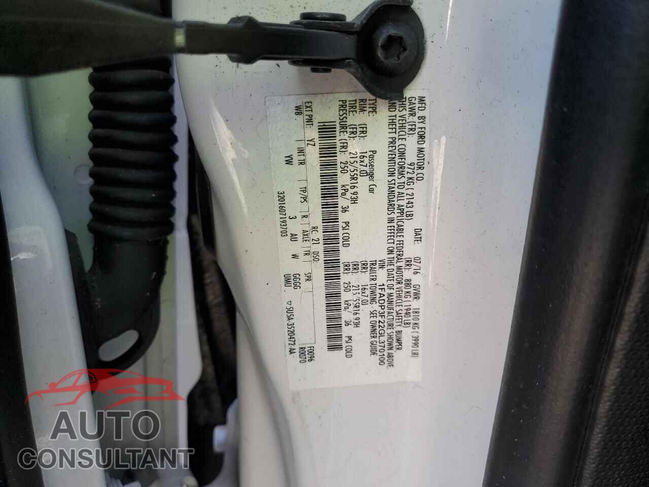 FORD FOCUS 2016 - 1FADP3F22GL370100