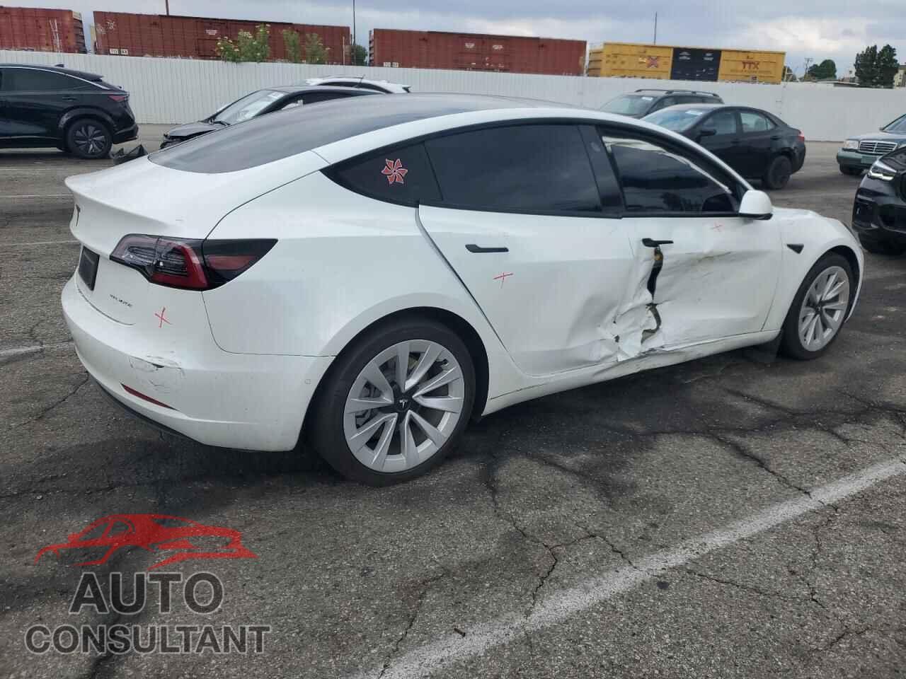 TESLA MODEL 3 2022 - 5YJ3E1EB8NF348006