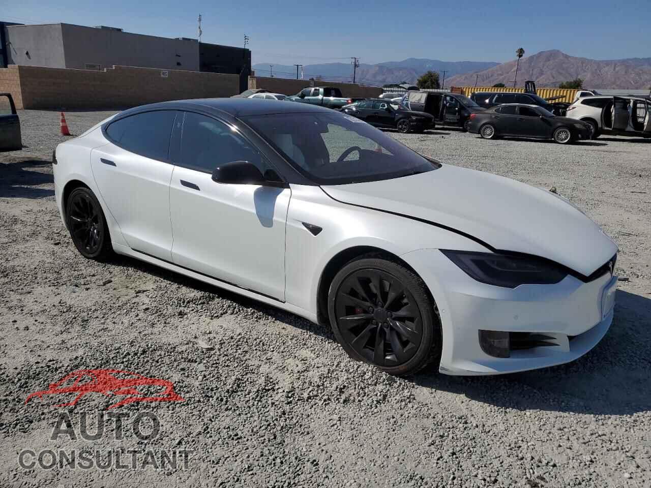 TESLA MODEL S 2018 - 5YJSA1E48JF298016