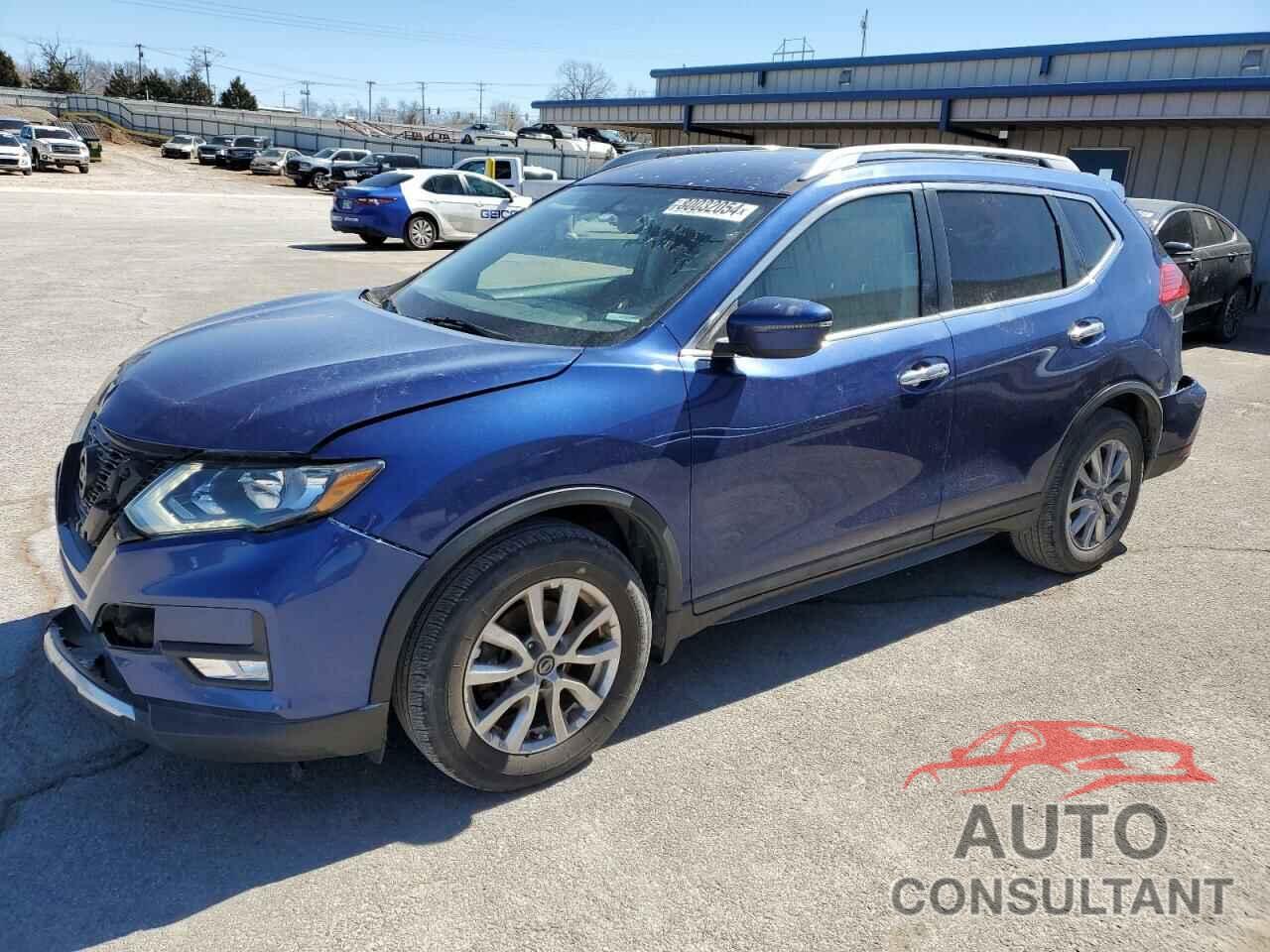 NISSAN ROGUE 2017 - 5N1AT2MT5HC770177