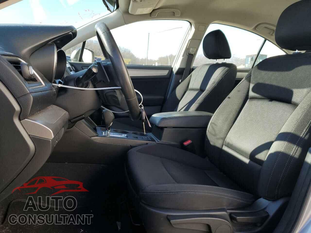 SUBARU LEGACY 2015 - 4S3BNAA60F3043103