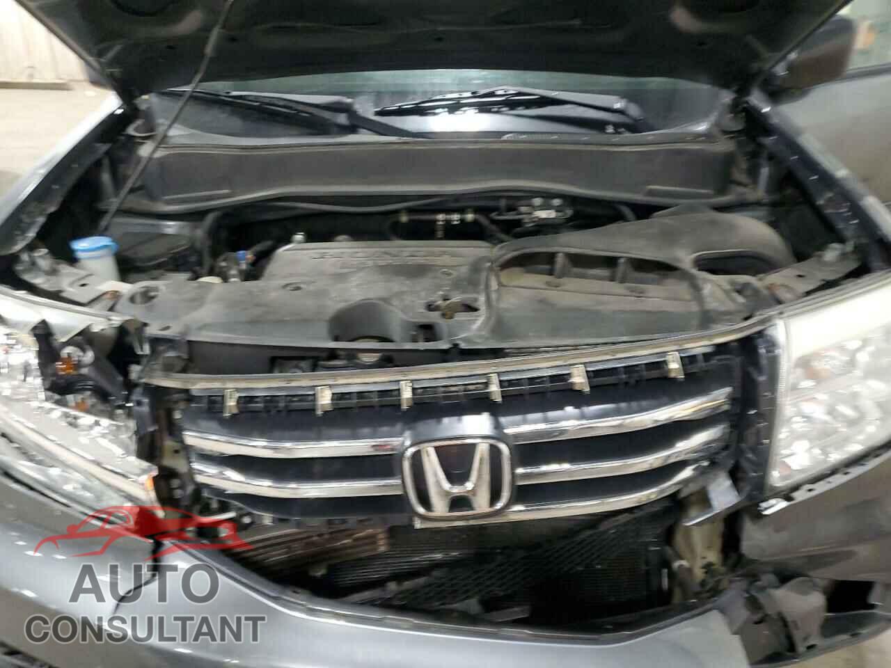 HONDA PILOT 2013 - 5FNYF4H23DB034682