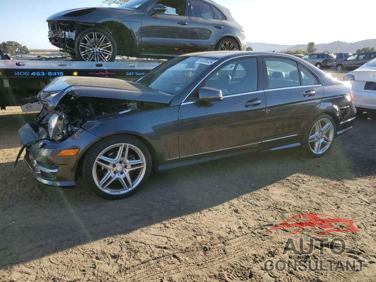 MERCEDES-BENZ C-CLASS 2013 - WDDGF4HB8DR271065