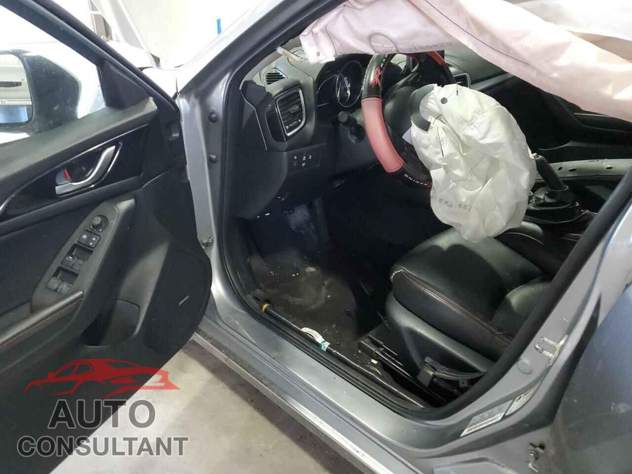 MAZDA 3 2014 - JM1BM1V33E1117952
