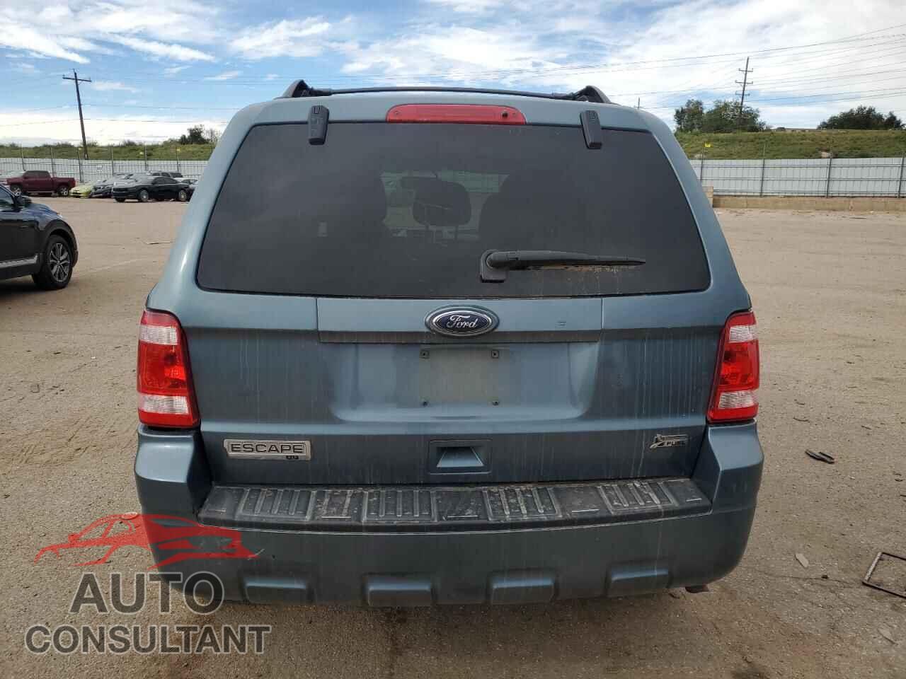 FORD ESCAPE 2010 - 1FMCU9DG8AKD07351