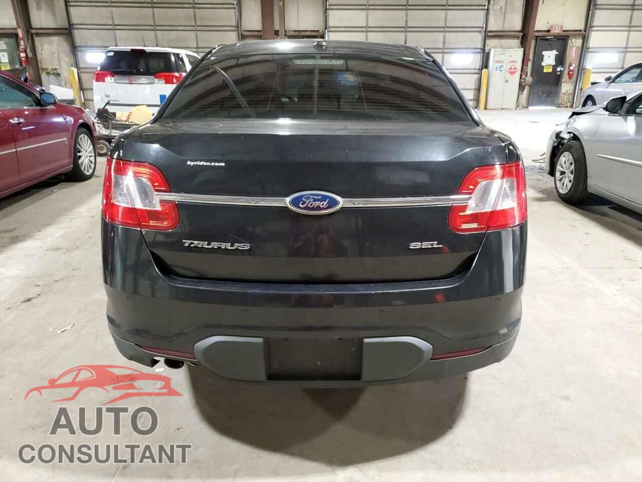 FORD TAURUS 2011 - 1FAHP2EW0BG152674