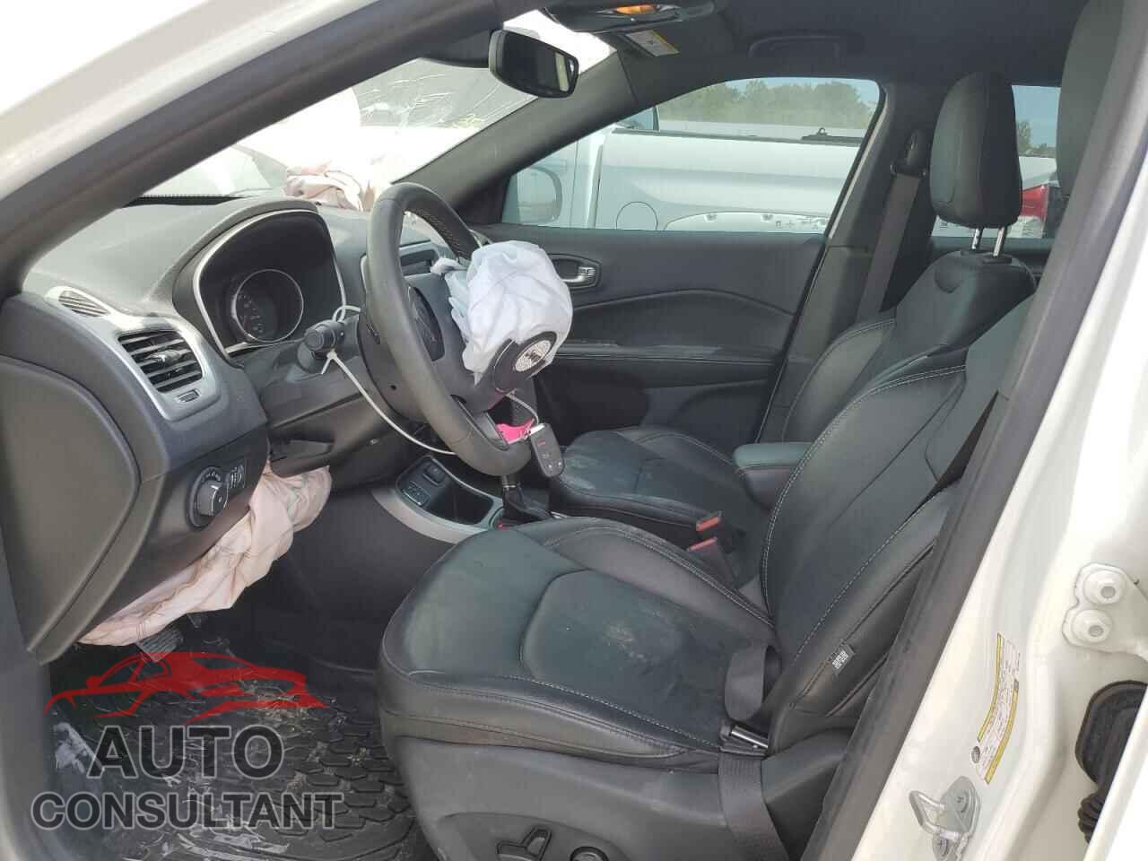 JEEP COMPASS 2021 - 3C4NJCEB5MT564119