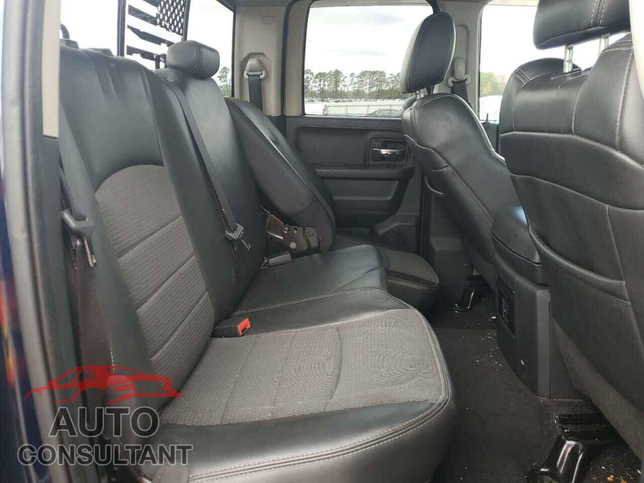 DODGE RAM 1500 2012 - 1C6RD7HT2CS270799