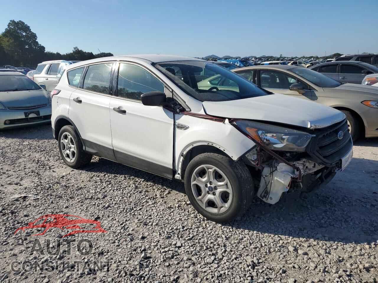 FORD ESCAPE 2018 - 1FMCU0F72JUC87580