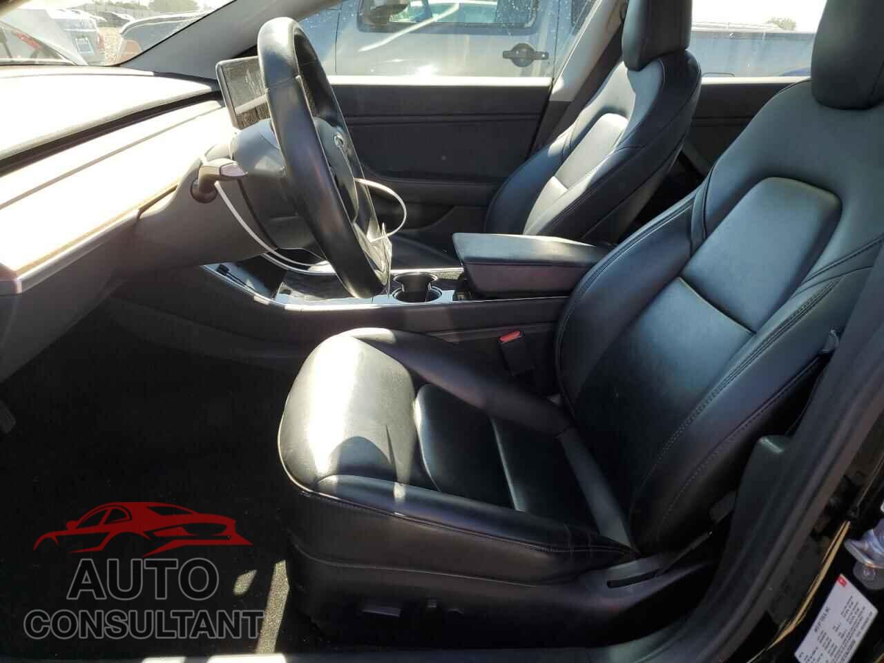 TESLA MODEL 3 2018 - 5YJ3E1EA4JF038050