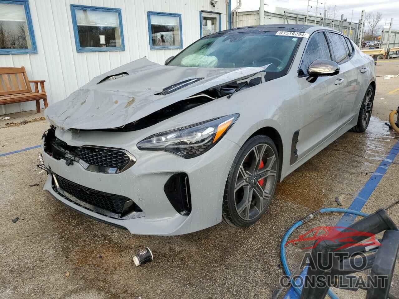 KIA STINGER 2021 - KNAE55LC2M6091539