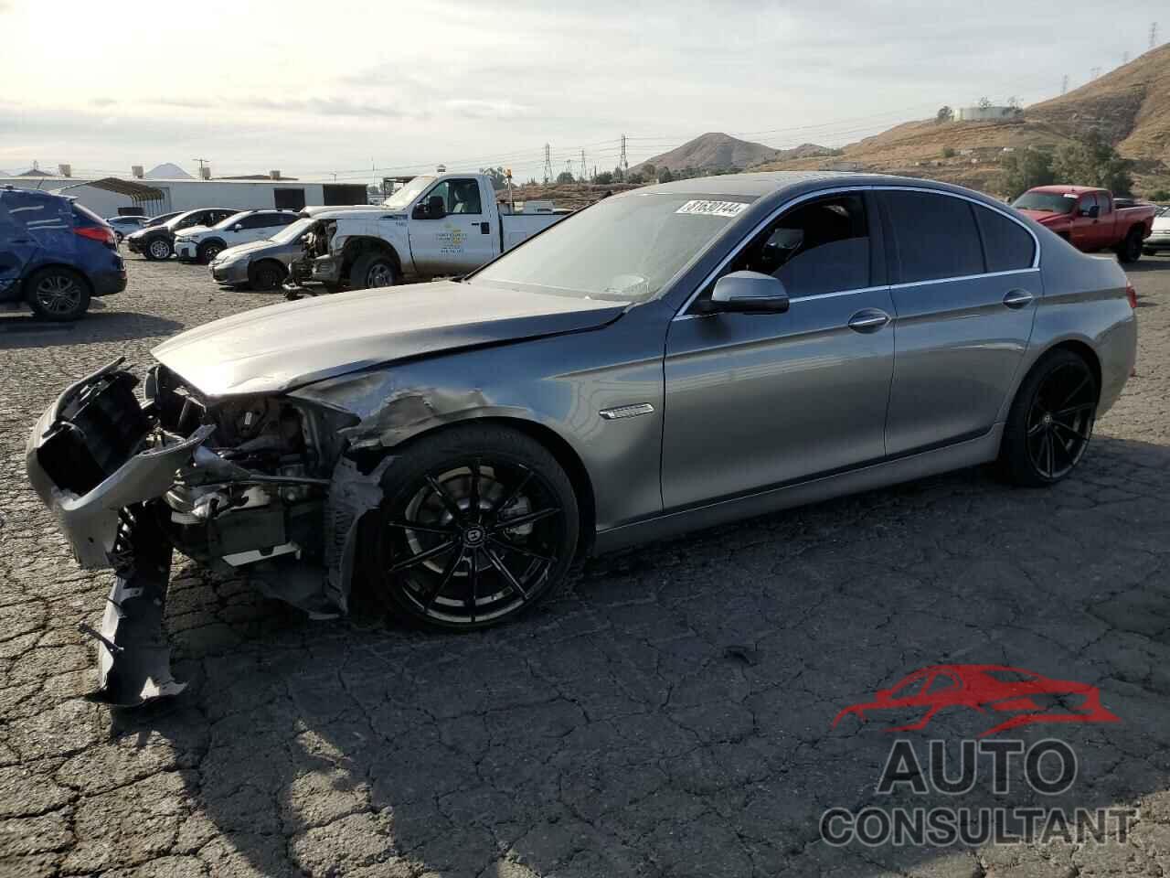 BMW 5 SERIES 2014 - WBA5A5C51ED500303