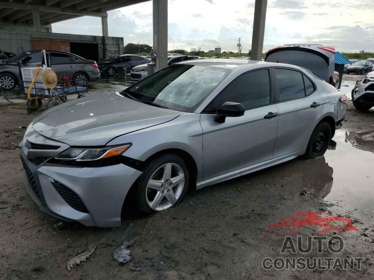 TOYOTA CAMRY 2019 - 4T1B11HKXKU233179