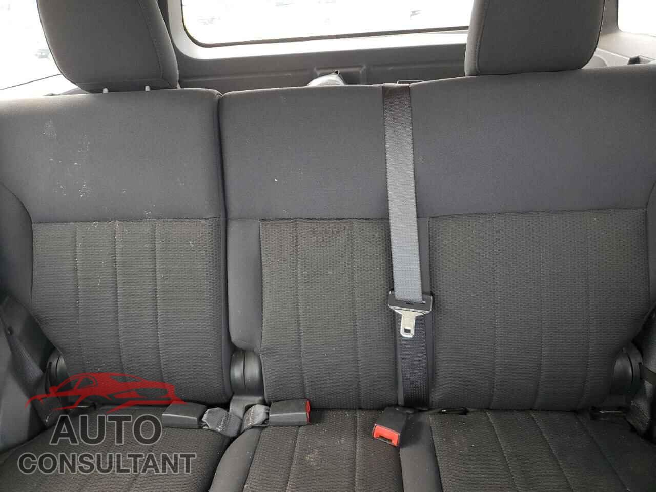 DODGE NITRO 2011 - 1D4PT4GK3BW574390