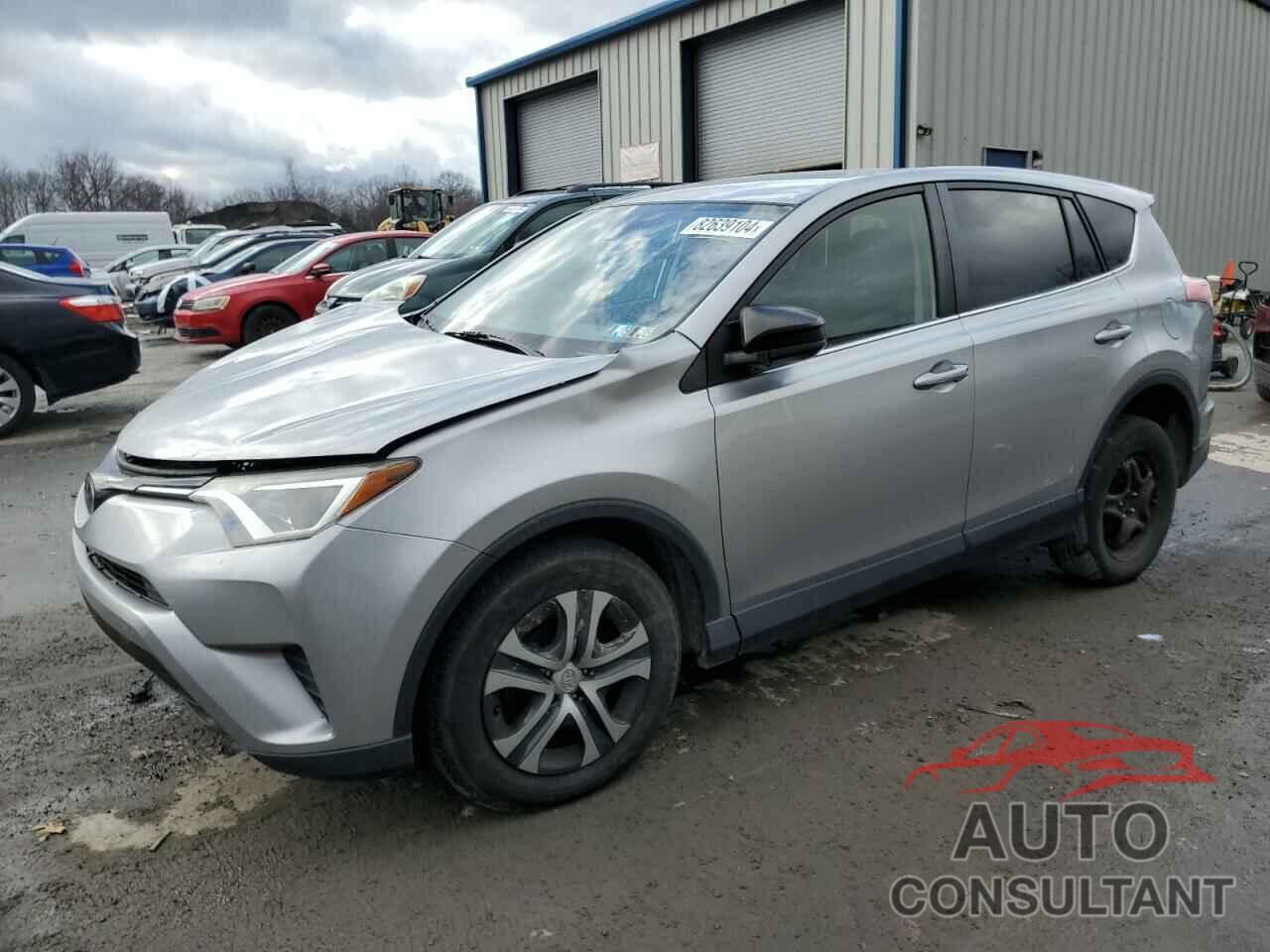 TOYOTA RAV4 2018 - JTMBFREV7JJ195171