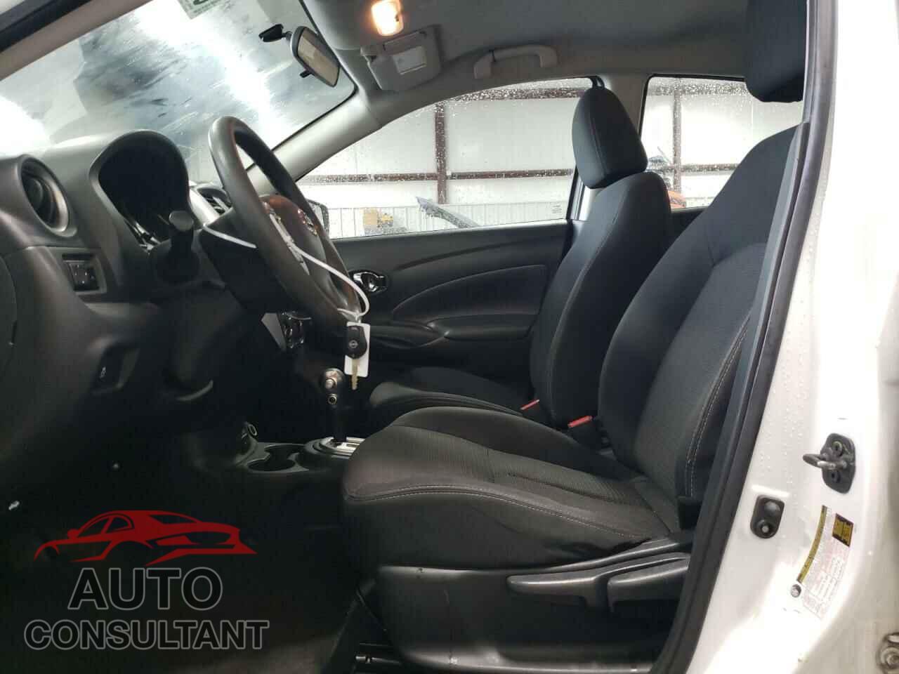 NISSAN VERSA 2017 - 3N1CN7AP1HL835934