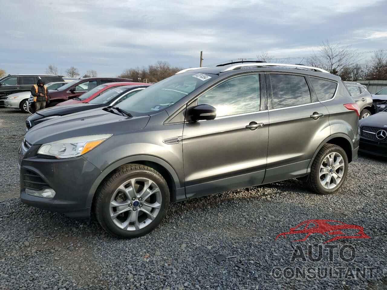 FORD ESCAPE 2015 - 1FMCU9J9XFUB11137