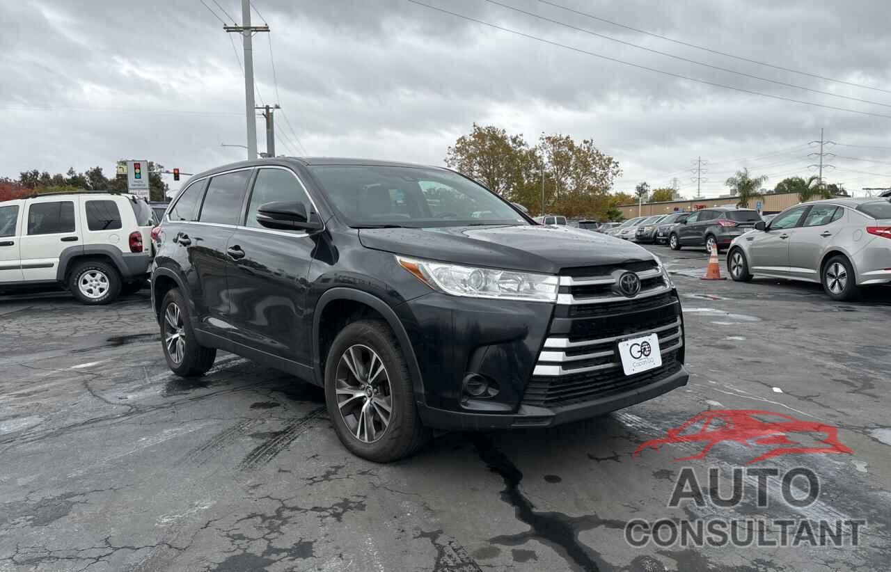 TOYOTA HIGHLANDER 2019 - 5TDZZRFH9KS341105