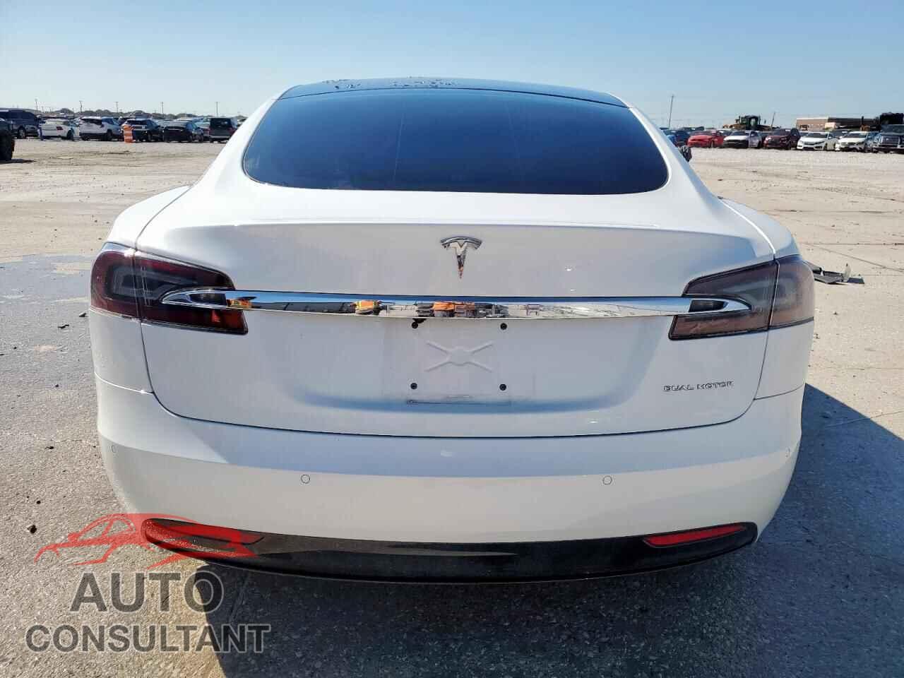 TESLA MODEL S 2020 - 5YJSA1E26LF414055